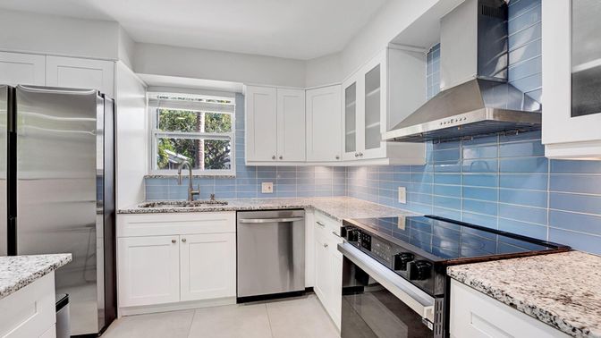 Interior, Kitchen, Stainless Steel Appliances