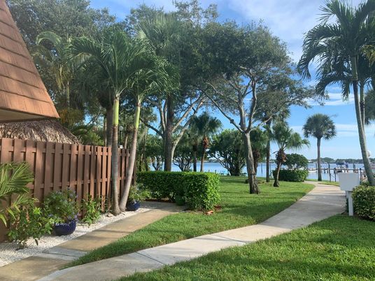 Backyard, Exterior, Water