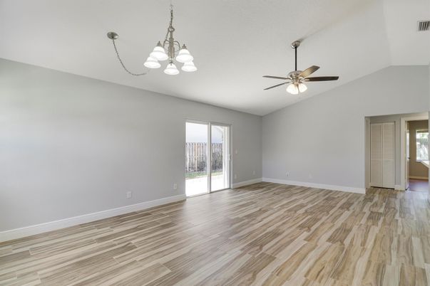 Chandelier, Empty room, Interior, Wood Texture Flooring