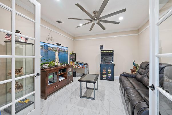 Interior, Marble, Recessed Lighting, Water