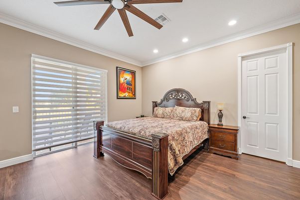 Bedroom, Interior, Recessed Lighting, Wood Texture Flooring