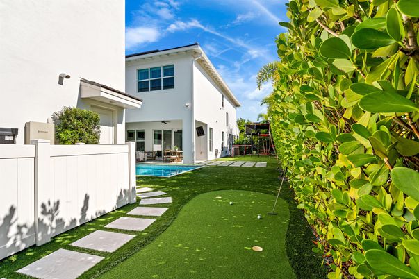 Backyard, Exterior, Pool