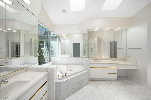 Bathroom, Dual Sink Vanities, Interior, Marble, Recessed Lighting