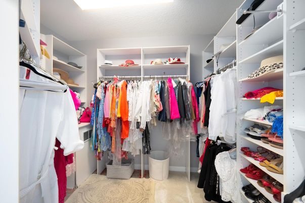 Interior, Walk-in Closets