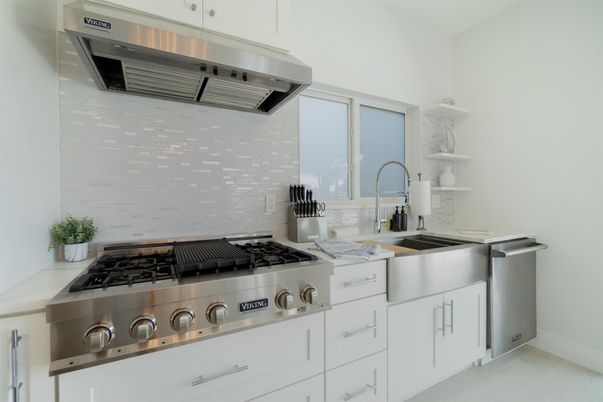 Interior, Kitchen, Stainless Steel Appliances