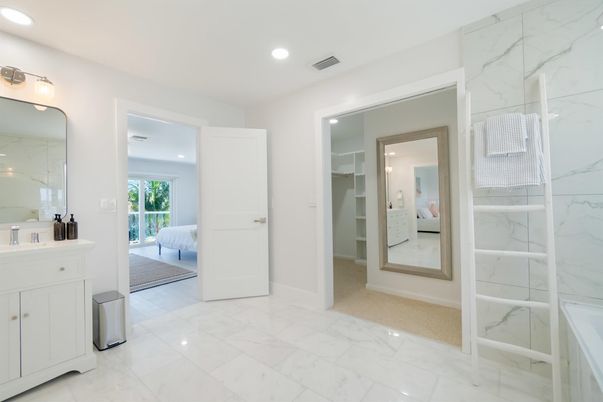 Bathroom, Bedroom, Interior, Marble, Marble Walls, Recessed Lighting