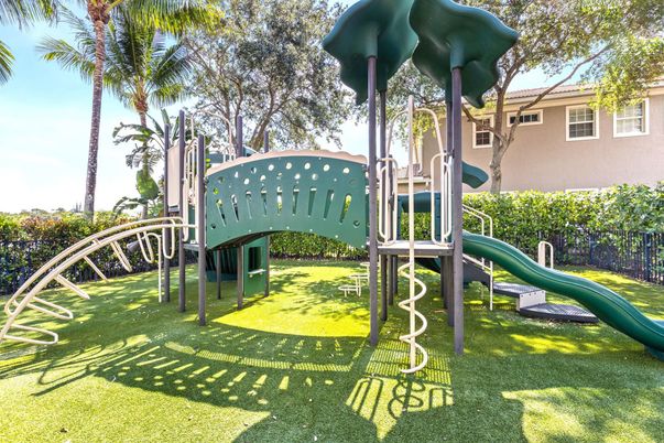 Backyard, Exterior, Playground