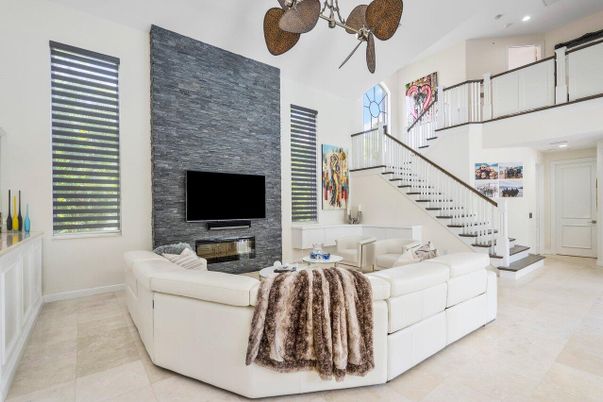 Fireplace, Interior, Living room, Recessed Lighting