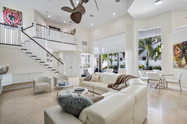 Dining room, Interior, Living room, Recessed Lighting