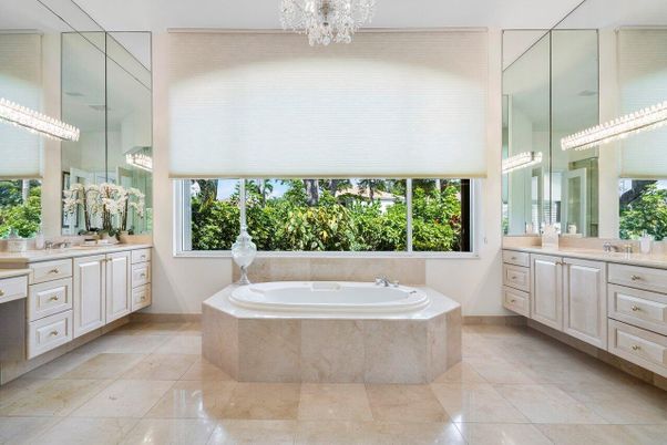 Bathroom, Chandelier, Interior