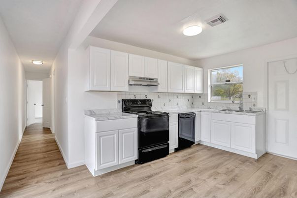 Interior, Kitchen, Wood Texture Flooring