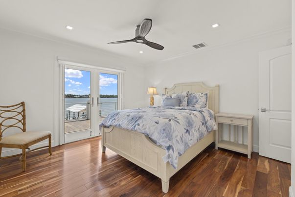 Bedroom, Interior, Recessed Lighting, Water, Wood Texture Flooring