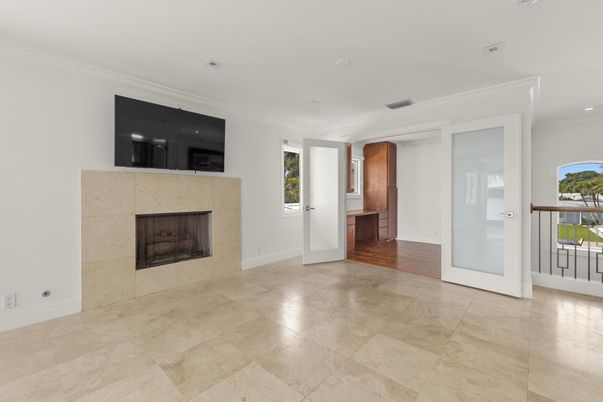 Empty room, Fireplace, Interior, Recessed Lighting