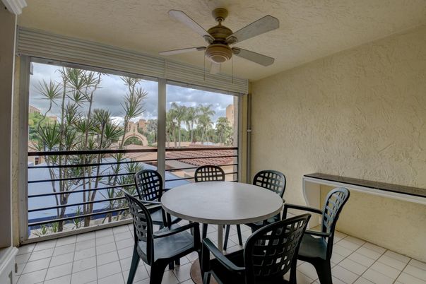 Dining room, Interior, Sun Room