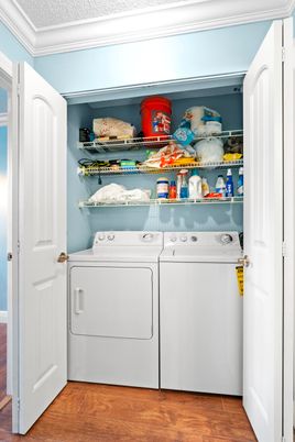 Interior, Utility Closets, Washer, Wood Texture Flooring