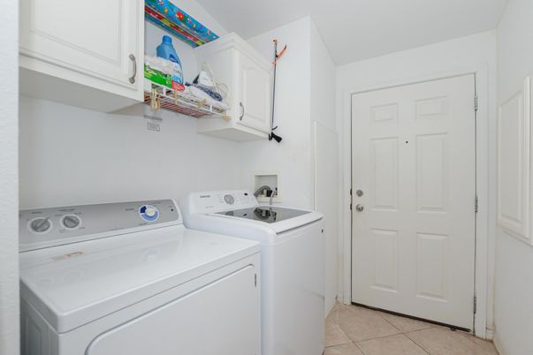Interior, Washer