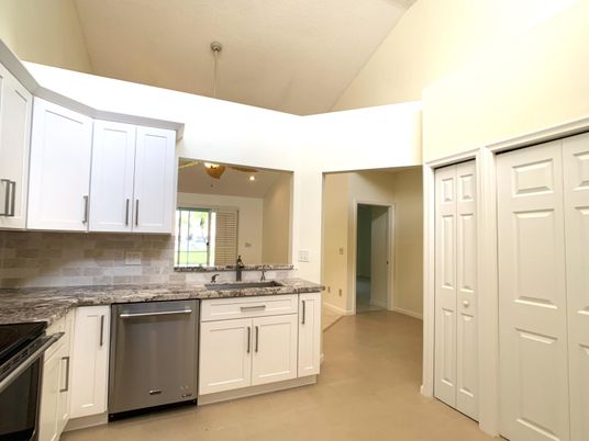 Interior, Kitchen, Pendant Lights