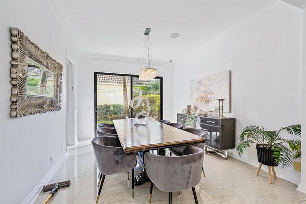 Dining room, Interior, Pendant Lights