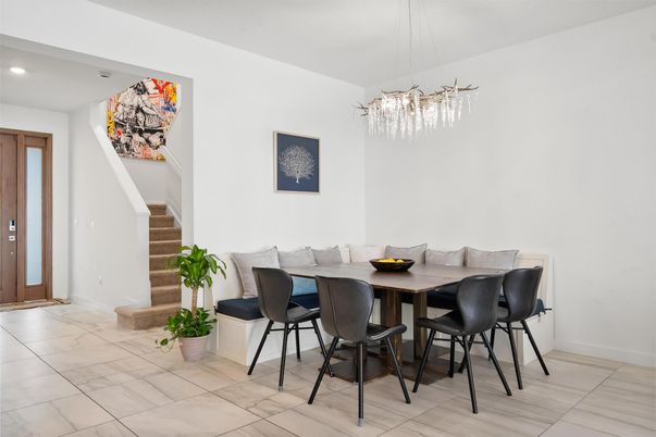 Dining room, Interior, Pendant Lights, Recessed Lighting