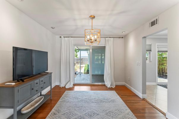 Chandelier, Interior, Wood Texture Flooring