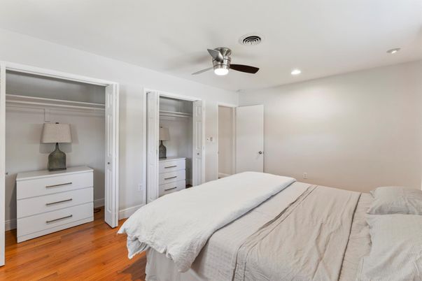 Bedroom, Interior, Recessed Lighting, Wood Texture Flooring