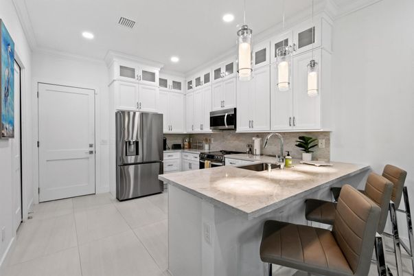 Interior, Kitchen, Pendant Lights, Recessed Lighting, Stainless Steel Appliances