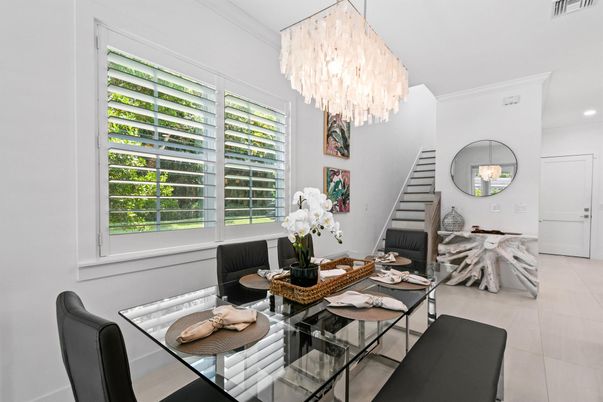 Chandelier, Dining room, Interior, Recessed Lighting