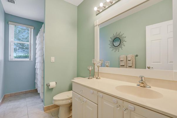 Bathroom, Interior