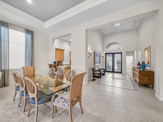 Dining room, Interior, Recessed Lighting