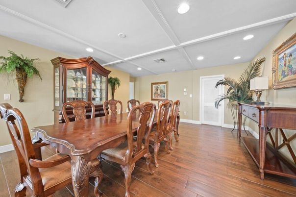 Dining room, Interior, Recessed Lighting, Wood Texture Flooring