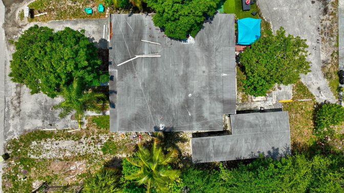 Exterior, Drone