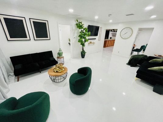 Interior, Recessed Lighting