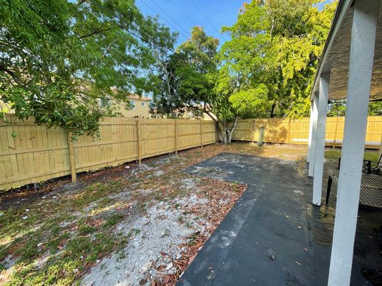 Backyard, Exterior