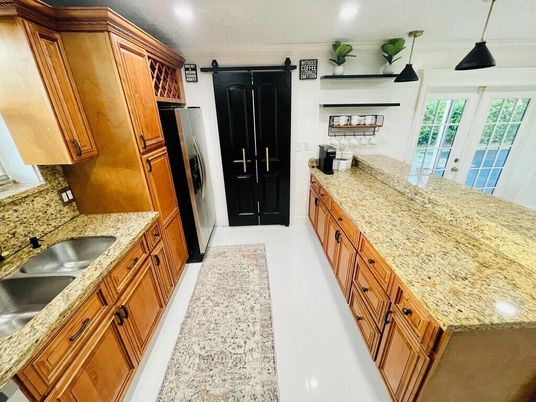 Interior, Kitchen, Pendant Lights, Recessed Lighting