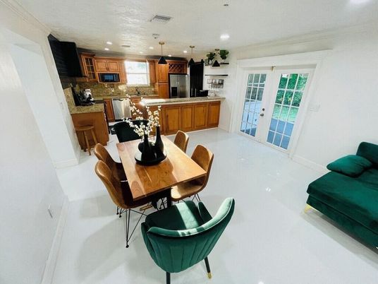 Dining room, Interior, Kitchen, Pendant Lights, Recessed Lighting