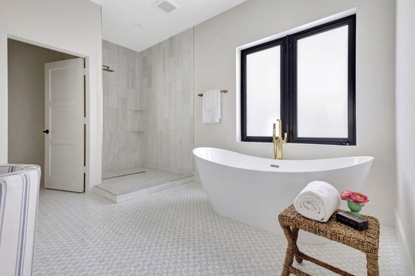 Bathroom, Free Standing Baths, Interior