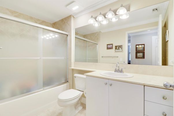 Bathroom, Glass Shower, Interior
