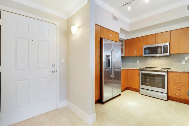 Elevator, Interior, Kitchen, Stainless Steel Appliances