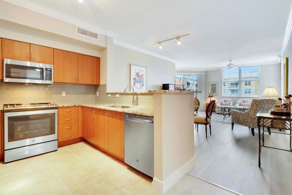 Dining room, Interior, Kitchen, Living room, Stainless Steel Appliances, Wood Texture Flooring