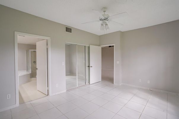Bathroom, Empty room, Interior
