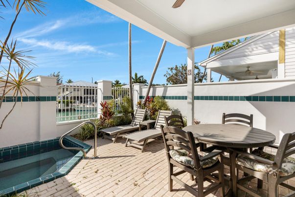 Exterior, Pool, Sun Room, Water