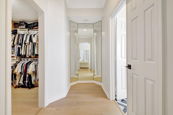 Interior, Recessed Lighting, Walk-in Closets, Wood Texture Flooring