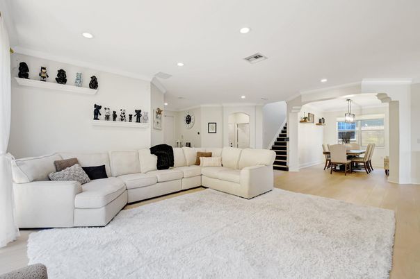 Dining room, Interior, Living room, Pendant Lights, Recessed Lighting, Wood Texture Flooring
