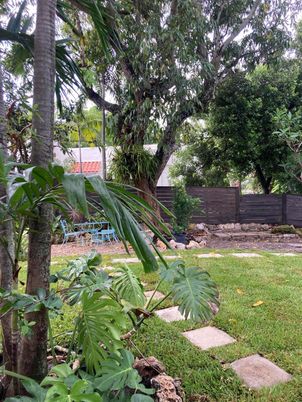 Backyard, Exterior
