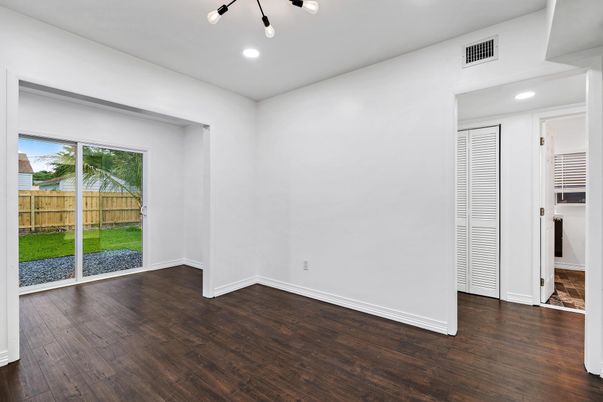 Empty room, Interior, Recessed Lighting, Wood Texture Flooring