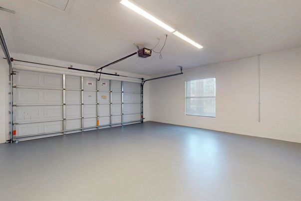 Garage, Interior