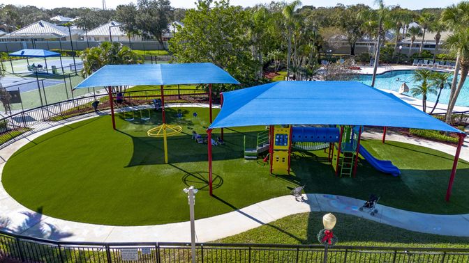 Exterior, Playground, Pool
