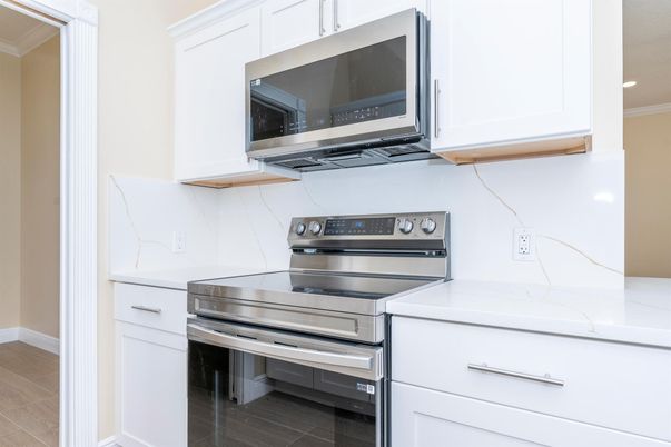 Interior, Kitchen, Stainless Steel Appliances