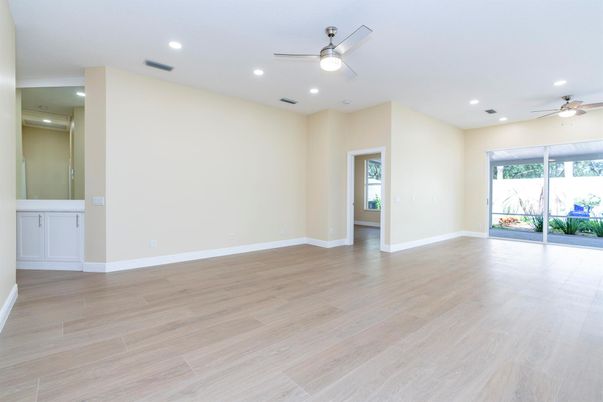 Empty room, Interior, Recessed Lighting, Wood Texture Flooring
