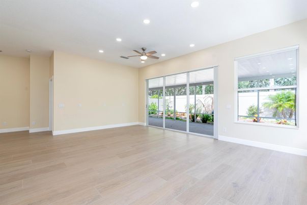 Empty room, Interior, Recessed Lighting, Wood Texture Flooring